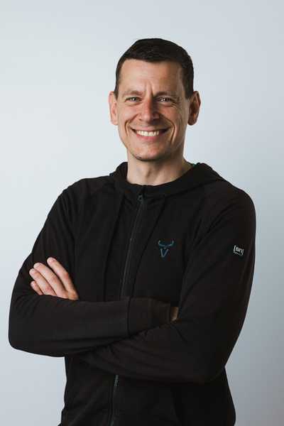 picture of the speaker